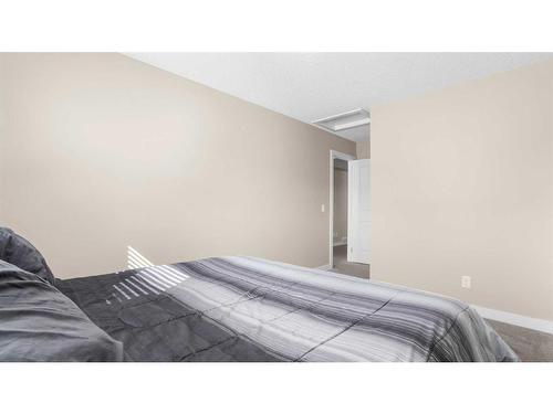 263 Sage Bluff Rise Nw, Calgary, AB - Indoor Photo Showing Bedroom