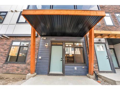 106-562 Seton Circle Se, Calgary, AB - Outdoor