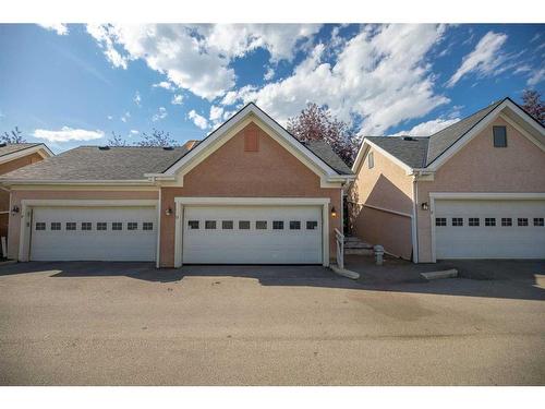 13 Prestwick Estate Gate Se, Calgary, AB - Outdoor With Facade