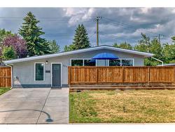 5519 Buckthorn Road NW Road  Calgary, AB T2K 2Y6