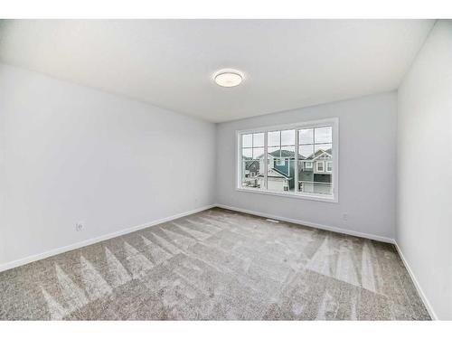 1481 Bayview Point, Airdrie, AB - Indoor