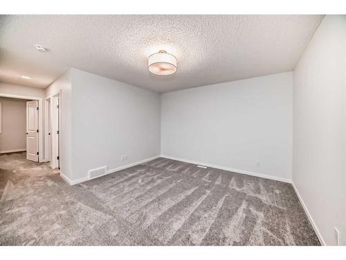 1481 Bayview Point, Airdrie, AB - Indoor Photo Showing Other Room