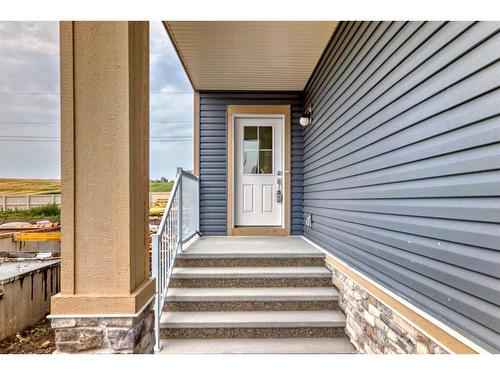 1481 Bayview Point, Airdrie, AB - Outdoor