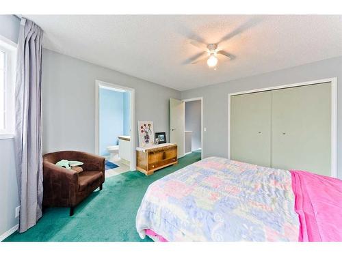 41 Martinbrook Road Ne, Calgary, AB - Indoor Photo Showing Bedroom