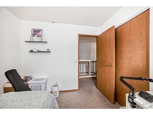 247 Martindale Boulevard Ne, Calgary, AB - Indoor