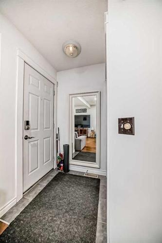 247 Martindale Boulevard Ne, Calgary, AB - Indoor Photo Showing Other Room