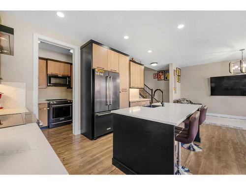 244 Cornerbrook Common Ne, Calgary, AB - Indoor Photo Showing Kitchen