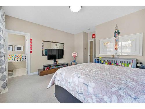 244 Cornerbrook Common Ne, Calgary, AB - Indoor Photo Showing Bedroom