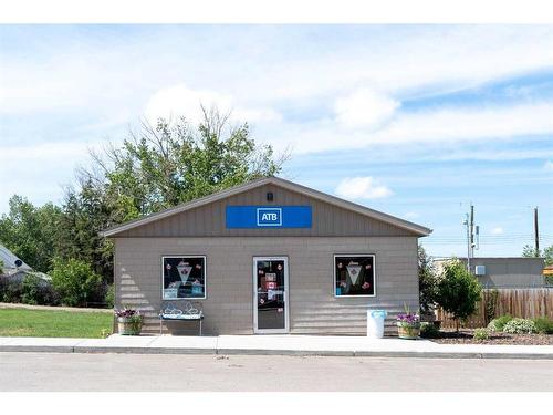 109 Railway Avenue South, Milo, AB 