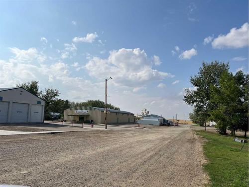 109 Railway Avenue South, Milo, AB 