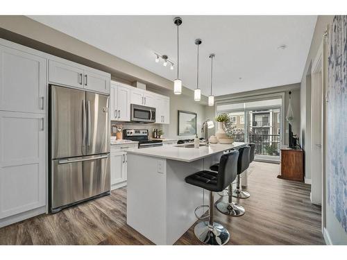 215-20 Walgrove Se, Calgary, AB - Indoor Photo Showing Kitchen With Upgraded Kitchen