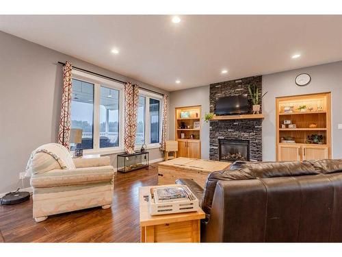 56210 Rr24 Range, Rural Lac Ste. Anne County, AB - Indoor Photo Showing Living Room With Fireplace