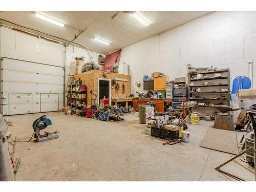 56210 Rr24 Range, Rural Lac Ste. Anne County, AB - Indoor Photo Showing Garage