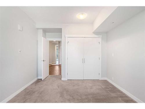 1505-8880 Horton Road Sw, Calgary, AB - Indoor Photo Showing Other Room