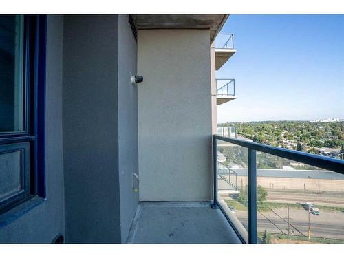 1505-8880 Horton Road Sw, Calgary, AB - Outdoor With Balcony With Exterior