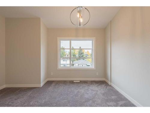 1539 33 Avenue Sw, Calgary, AB - Indoor Photo Showing Other Room