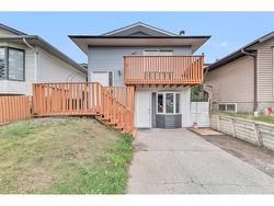 69 Tararidge Close NE Calgary, AB T3J 2P5