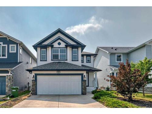 1351 Kings Heights Road Se, Airdrie, AB - Outdoor With Facade