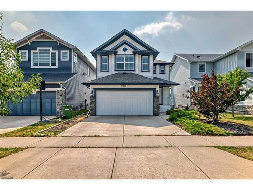 1351 Kings Heights Road Se, Airdrie, AB - Outdoor With Facade