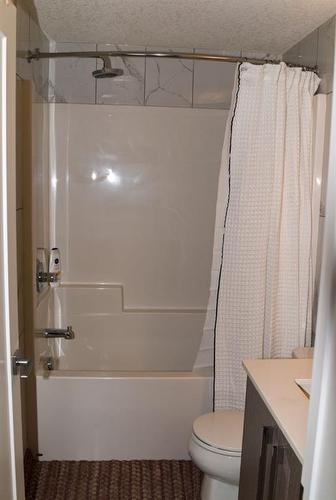 1230-76 Cornerstone Passage Ne, Calgary, AB - Indoor Photo Showing Bathroom