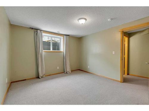 52 Panatella Gate Nw, Calgary, AB - Indoor Photo Showing Other Room