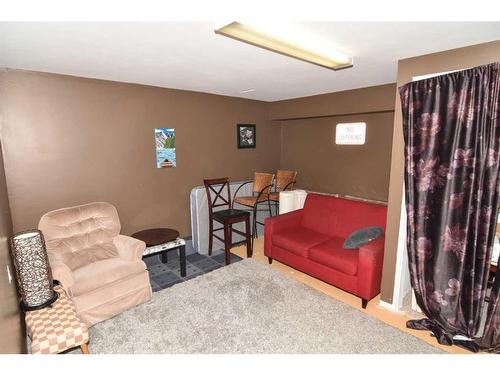 105 Cochrane Crescent, Cochrane, AB - Indoor