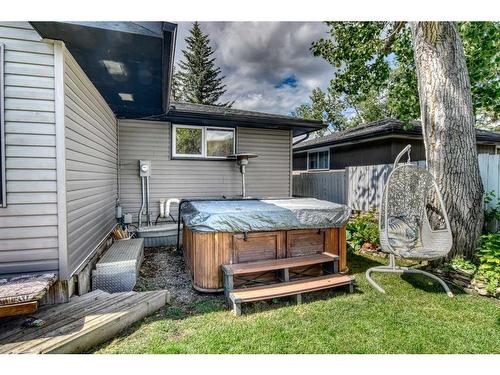 105 Cochrane Crescent, Cochrane, AB - Outdoor With Exterior