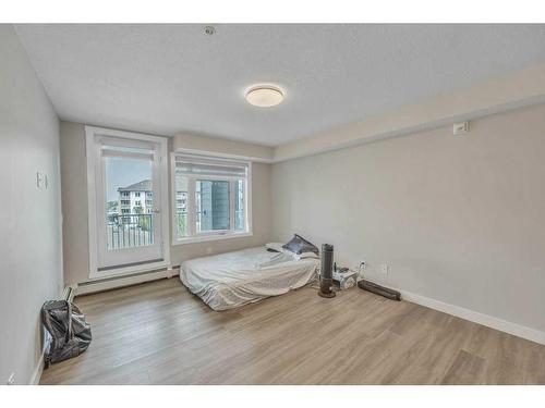 2302-6118 80 Avenue Ne, Calgary, AB - Indoor Photo Showing Bedroom