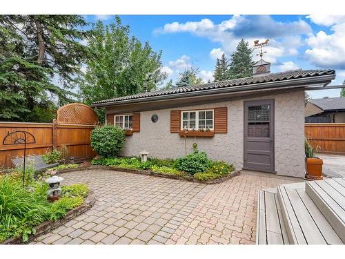 3007 Oakmoor Drive Sw, Calgary, AB - Outdoor