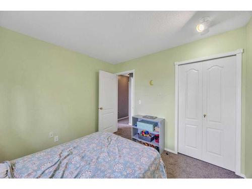 277 Fresno Place Ne, Calgary, AB - Indoor Photo Showing Bedroom