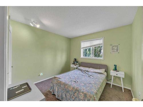 277 Fresno Place Ne, Calgary, AB - Indoor Photo Showing Bedroom