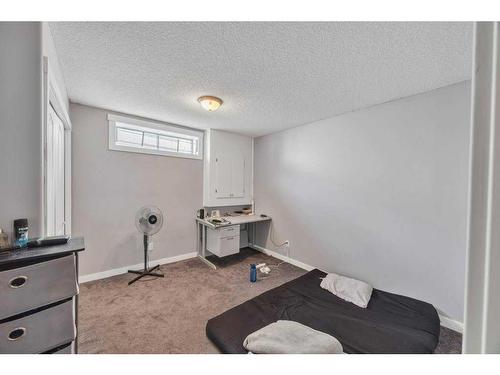 277 Fresno Place Ne, Calgary, AB - Indoor