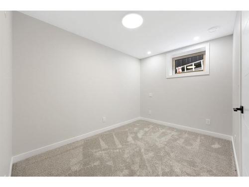 524 Scarboro Avenue Sw, Calgary, AB - Indoor Photo Showing Other Room