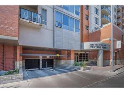 2502-1053 10 Street SW Calgary, AB T2R 1S6