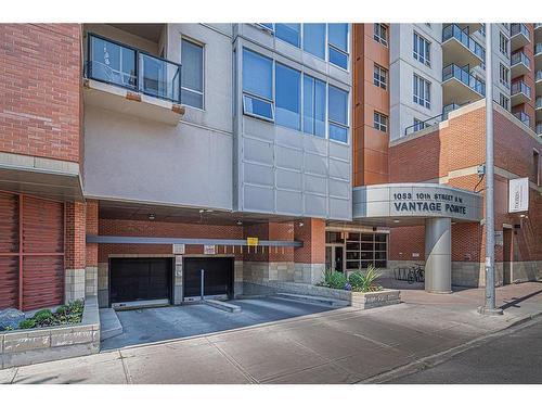 2502-1053 10 Street Sw, Calgary, AB - Outdoor With Balcony