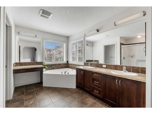 42 Skyview Ranch Crescent Ne, Calgary, AB - Indoor Photo Showing Bathroom