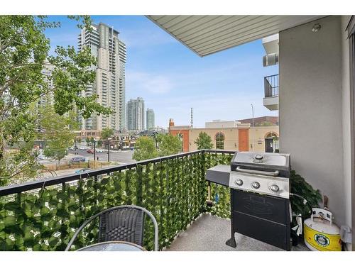 304-138 18 Avenue Se, Calgary, AB - Outdoor With Balcony