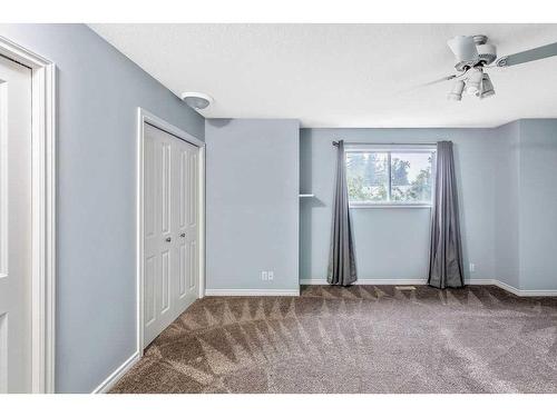 35 Greig Drive, Red Deer, AB - Indoor Photo Showing Other Room