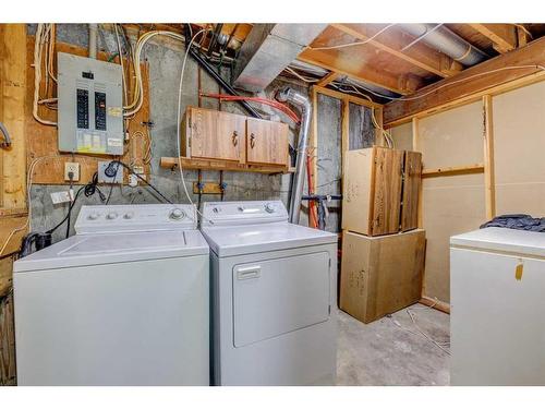 12 Castleglen Crescent Ne, Calgary, AB - Indoor Photo Showing Laundry Room