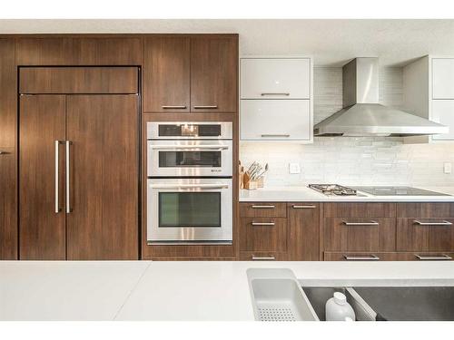 16 Silvercreek Place Nw, Calgary, AB - Indoor Photo Showing Kitchen With Double Sink With Upgraded Kitchen