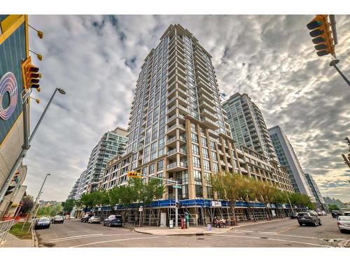 1528-222 Riverfront Avenue Sw, Calgary, AB - Outdoor With Facade