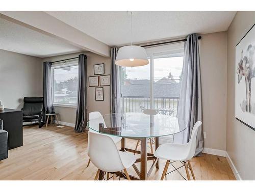 2-2123 4 Avenue Nw, Calgary, AB - Indoor Photo Showing Dining Room