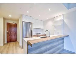 606-108 Waterfront Court SW Calgary, AB T2P 1K7