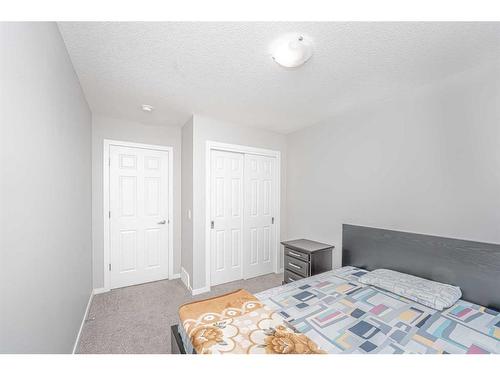 10411 Cityscape Drive Ne, Calgary, AB - Indoor Photo Showing Bedroom