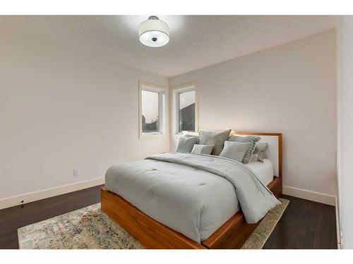 192 Cranarch Circle Se, Calgary, AB - Indoor Photo Showing Bedroom