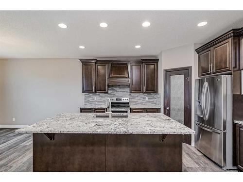 146 Evanspark Circle Nw, Calgary, AB - Indoor Photo Showing Kitchen With Upgraded Kitchen