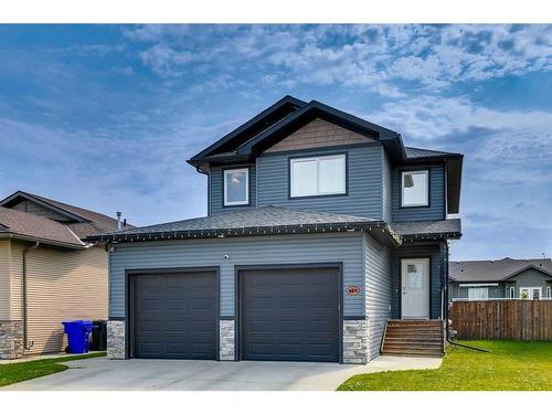 19 Vincent Crescent, Olds, AB - Outdoor