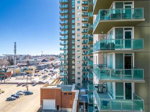 705-1410 1 Street Se, Calgary, AB - Outdoor With Facade