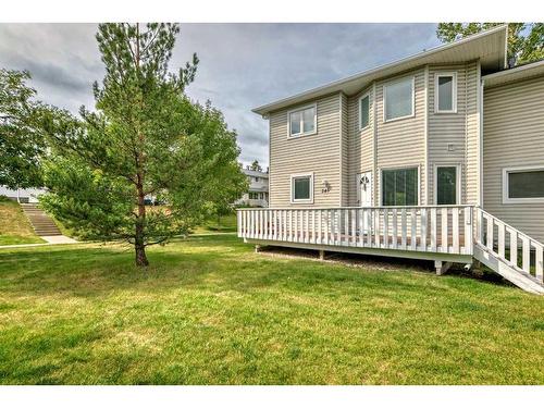 245 Killarney Glen Court Sw, Calgary, AB - Outdoor With Deck Patio Veranda