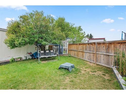 334-3223 83 Street Nw, Calgary, AB 